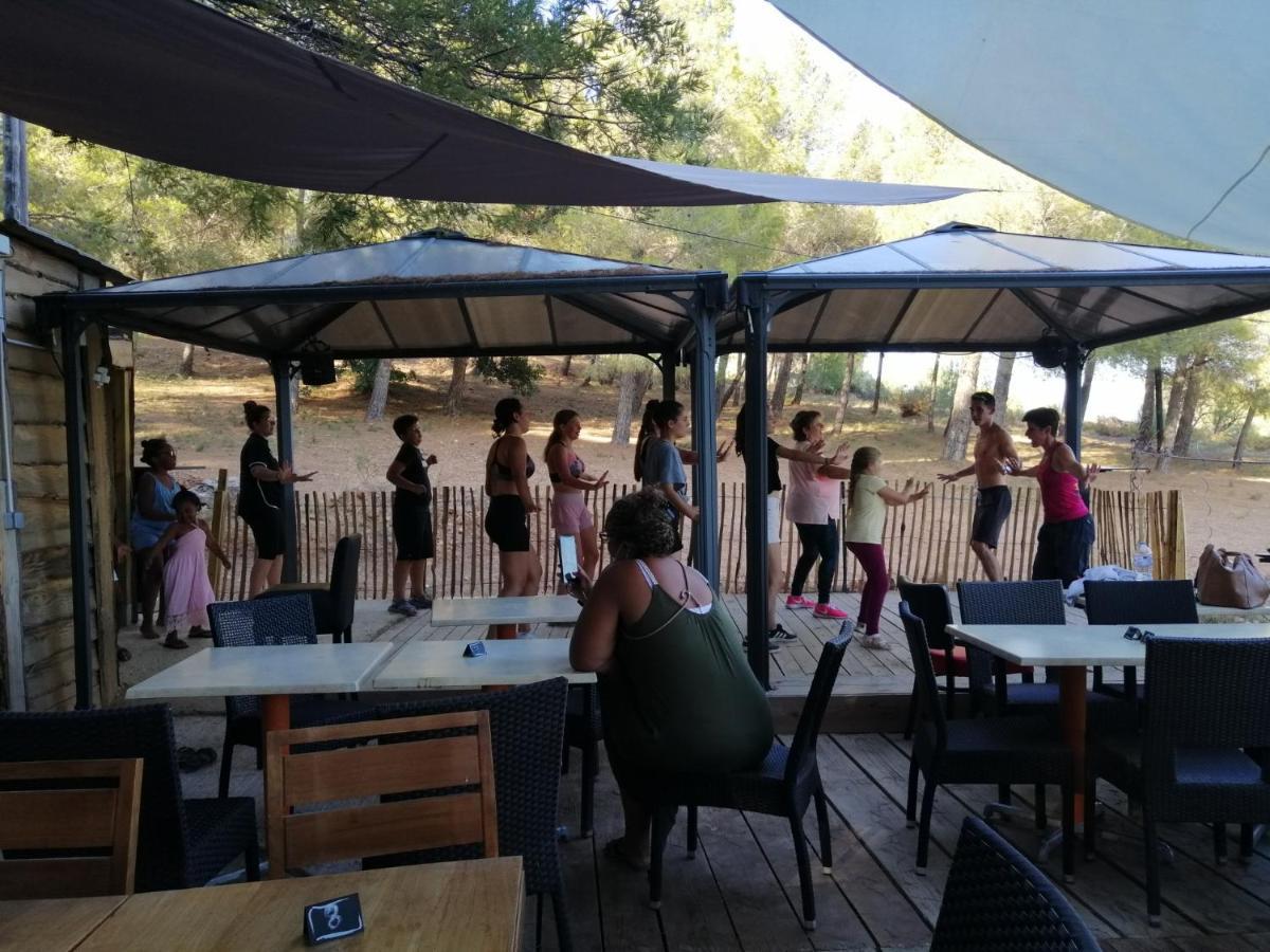 Camping Le Bois De Pins Salses-le-Chateau Zewnętrze zdjęcie