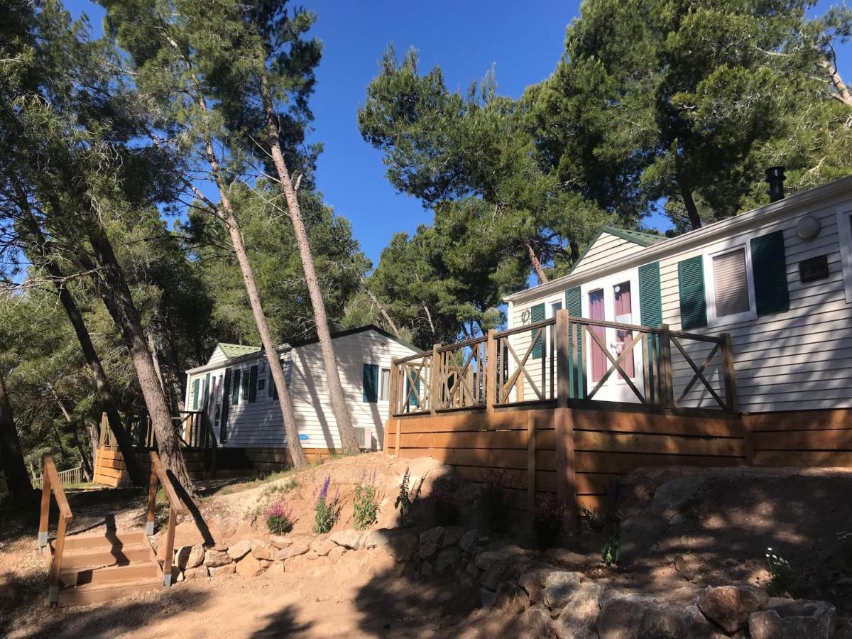 Camping Le Bois De Pins Salses-le-Chateau Zewnętrze zdjęcie