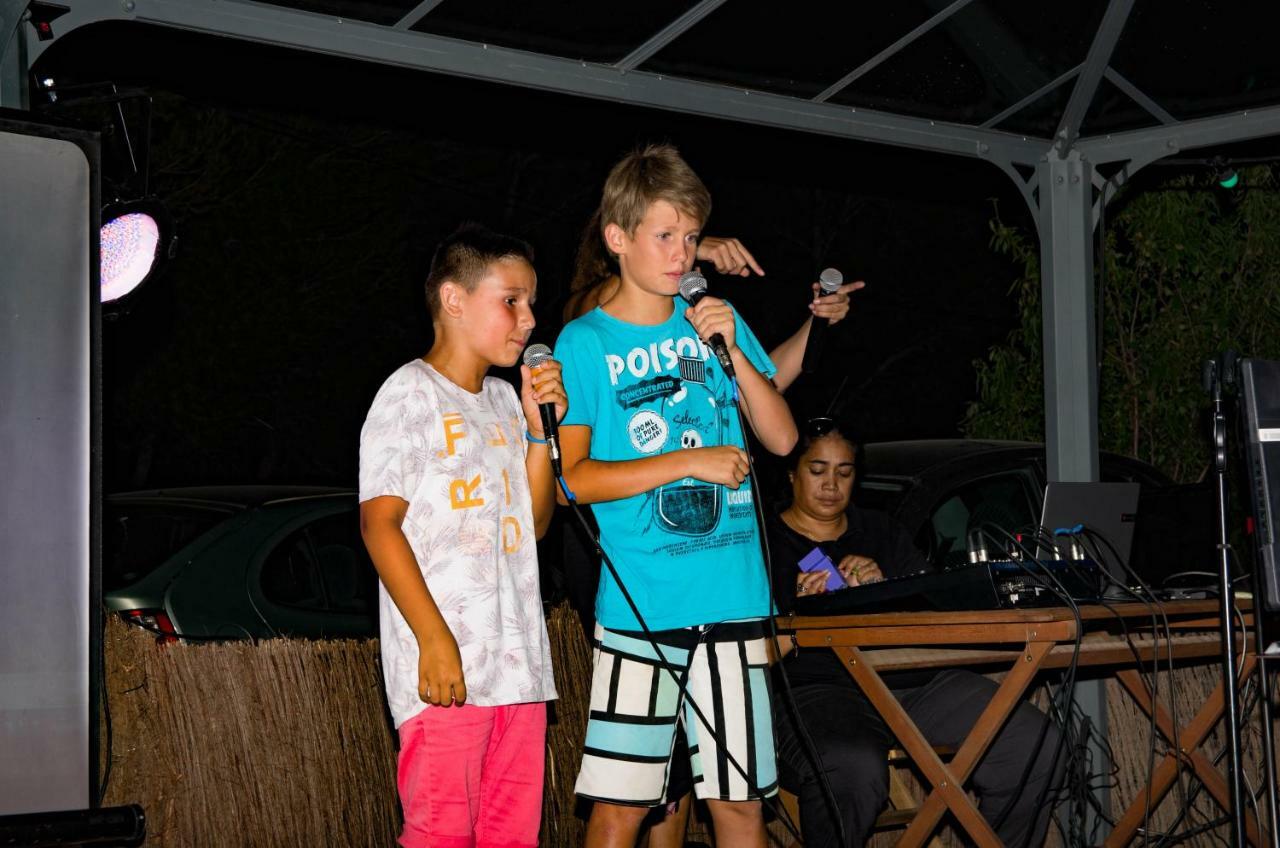 Camping Le Bois De Pins Salses-le-Chateau Zewnętrze zdjęcie